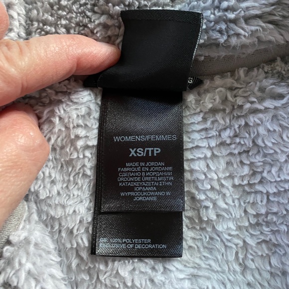 North Face Osito Jacket full zip - Picture 3 of 3